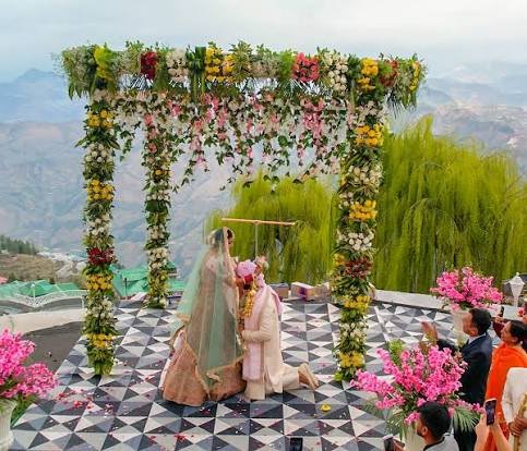 Why Choose Vaidic Sutra for Your Shimla Wedding?